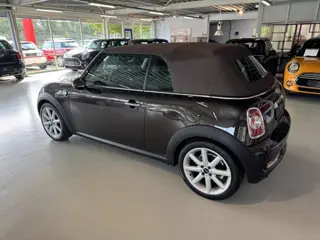 Foto 14 van Mini Cabrio 1.6 Cooper S Chili ( 6 MAANDEN GARANTIE )