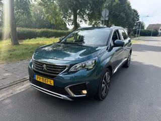 Peugeot 5008 1.2 PureTech Allure CLIMA/CAMERA/7PERS./CRUISE