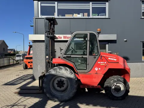 Manitou M 30-4P ST3B Ruwterrein Heftruck 4x4 Triplo 550 Sideshift 8032UUR Perkins DIESEL 2017