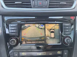 Foto 20 van Nissan Qashqai 1.3 DIG-T N-Connecta | Panoramadak | 360° Camera | Trekhaak |