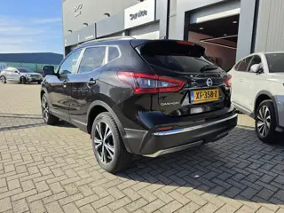 Foto 13 van Nissan Qashqai 1.3 DIG-T N-Connecta | Panoramadak | 360° Camera | Trekhaak |
