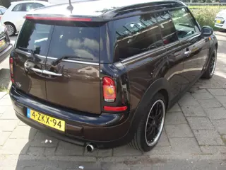 Foto 18 van Mini Clubman 1.6 Cooper airco elek pak nap apk