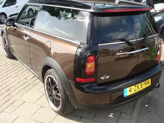 Foto 16 van Mini Clubman 1.6 Cooper airco elek pak nap apk