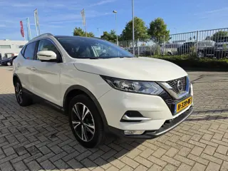 Foto 19 van Nissan Qashqai 1.3 DIG-T N-Connecta  | Panoramadak | 360° Camera | Trekhaak |