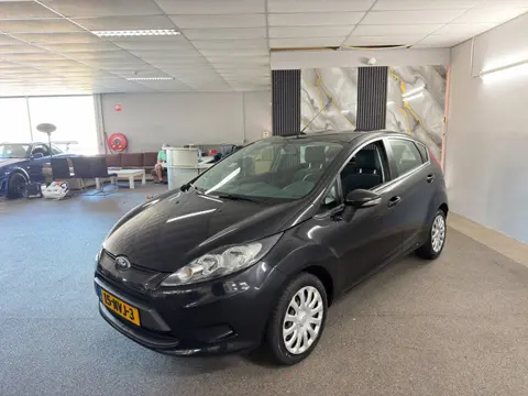 Ford Fiesta 1.25 Limited Apk Nieuw,Cruise,Clima,N.A.P,Trekhaak,2sleutels+Boekjes,Topstaat!!