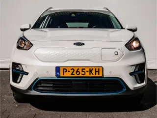 Foto 18 van Kia e-Niro Edition 64 kWh SOH 100% Camera/ Carplay/ Navigatie/ Adapt. cruise/ Half leer/ Dab
