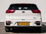 Foto 29 van Kia e-Niro Edition 64 kWh SOH 100% Camera/ Carplay/ Navigatie/ Adapt. cruise/ Half leer/ Dab