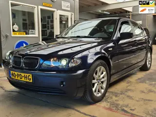 Foto 12 van BMW 3-serie 325i Special Edition *153000KM* NL auto