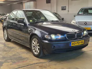 Foto 16 van BMW 3-serie 325i Special Edition *153000KM* NL auto