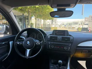 Foto 13 van BMW 1-serie 116i l CLIMA l PDC V/A l STOELVERWARMING