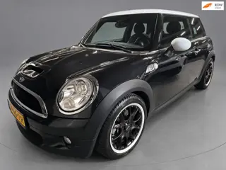 Mini 3-Deurs | 174 pk | 91.356 km | Nieuwe APK + onderhoudsbeurt