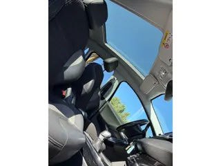 Foto 19 van Peugeot 2008 1.2 PureTech Allure / Pano / Riem VV / Leder