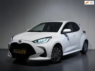Toyota Yaris 1.5 VVT-i Active /Clima/Cruise/Keyless/CarPlay/LED/HeadUp/Camera/Bots/LaneAss