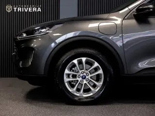 Foto 11 van Ford Kuga 2.5 PHEV Titanium l SoH 96% l CAM 360° l CARPLAY l NAV l 1ste eig.l Keyless entry l Dealer
