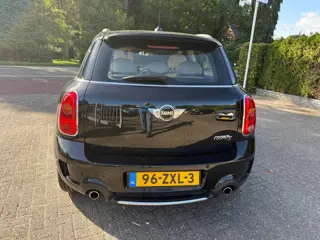 Foto 15 van Mini Countryman 1.6 Cooper S 5-DRS AUT. Chili ECC NAVI LEDER LMV PDC NAP