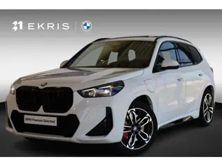 BMW X1 xDrive25e | M Sportpakket Pro | Panorama Dak | Comfort Access | Elektr. Trekhaak