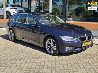 BMW 3-serie Touring 320i High Executive / Winterset / stoelverwarming