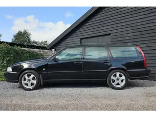 Volvo V70 2.4 Europa Exclusive (bj 2000)