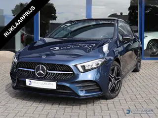 Mercedes-Benz A-Klasse 250 e Business | AMG | Elektr. Pano Dak | Night Pakket | MBUX High End | Aug.