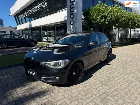 BMW 1-serie 116i l LM VELGEN l CLIMATRONIC l STOELVERWARMING