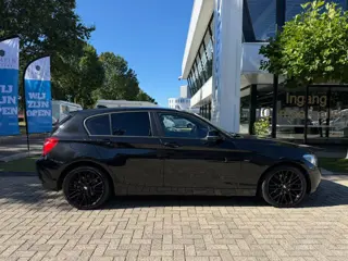Foto 14 van BMW 1-serie 116i l LM VELGEN l CLIMATRONIC l STOELVERWARMING