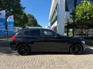 Foto 17 van BMW 1-serie 116i l LM VELGEN l CLIMATRONIC l STOELVERWARMING