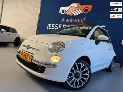 Fiat 500 C 1.2 Lounge cabriolet automaat / bj.2011 / kleur: wit / NAP met 131239 km./ APK 07/2027 / 