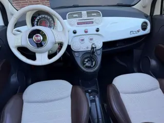 Foto 16 van Fiat 500 C 1.2 Lounge cabriolet automaat / bj.2011 / kleur: wit / NAP met 131239 km./ APK 07/2027 /