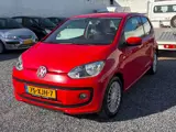 Foto 28 van Volkswagen Up! 1.0 high up! BlueMotion | Bouwjaar 2012 | Lederen Bekleding