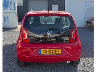 Foto 20 van Volkswagen Up! 1.0 high up! BlueMotion | Bouwjaar 2012 | Lederen Bekleding