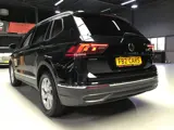 Foto 27 van Volkswagen Tiguan Allspace 2.0 TDI Life I EX BPM I EX BTW I New Remmen + Kln Brt I Head Up I Digital