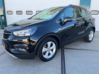 Foto 12 van Opel Mokka X 1.4 Turbo Black Edition Nieuwstaat.