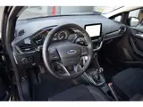 Foto 24 van Ford Fiesta 1.0 EcoBoost Hybrid Titanium | Apple CarPlay | Climate | Cruise | Sensoren