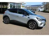 Foto 27 van Renault Captur 1.3 TCe Hybrid Intens Automaat | Parkeersensoren v+a | Camera | Navi |