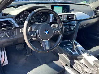 Foto 19 van BMW 3-serie Touring 340i xDrive M-Sport Shadow/1E LAK/NO-OPF/HUD/CAM/TREKHAAK