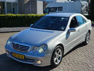 Mercedes-Benz C-klasse 200 K. Elegance apk 25-04-2027