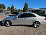 Foto 24 van Mercedes-Benz C-klasse 200 K. Elegance apk 25-04-2027