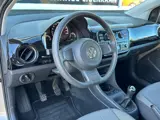Foto 27 van Volkswagen Up! 1.0 move up! BlueMotion/5-DEURS/AIRCO/UNIEK 25.000KM