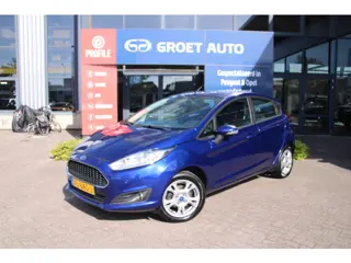 Foto 12 van Ford Fiesta 1.0 80pk Style Ultimate 5-drs Airco Navi Parkeersensoren V+A Zeer mooi