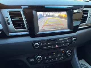 Foto 15 van Kia Niro 1.6 GDi Hybrid DynamicLine