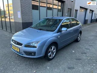 Ford Focus 1.8-16V Ambiente Flexifuel! 170 DKM NAP! Cruise!