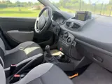 Foto 23 van Renault Clio 1.2 Special Line | AIRCO | 5 DEURS | NAVI