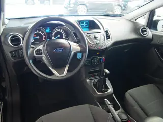 Foto 17 van Ford Fiesta 1.25 Titanium 82PK (APK:Nieuw) Incl.Garantie
