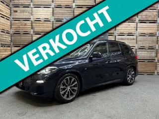 BMW X5 XDrive45e High Executive, Pano, 20"LM, Adptieve Cruise, HuD, Harman Kardon, Luchtvering, Stoe
