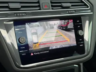 Foto 18 van Volkswagen Tiguan 1.4 TSI eHybrid Elegance | Pano | Keyless | Camera | IQ