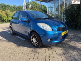 Toyota Yaris 1.3 VVTi Sol