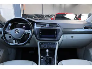 Foto 20 van Volkswagen Tiguan 1.4 TSI ACT R-line LED/VIRTUAL/LEER+S.VERWARMING/LMV/CAM/LINE/ACC/ECC/12 MND GARAN