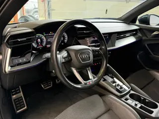 Foto 13 van Audi A3 Sportback 40 TFSI e S-Line, Pano, Camera, carplay, Stoelverwarming, Elektrische achterklep,