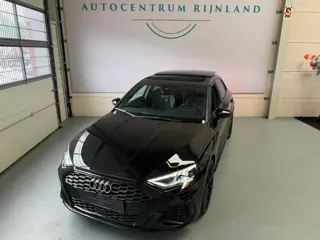 Foto 16 van Audi A3 Sportback 40 TFSI e S-Line, Pano, Camera, carplay, Stoelverwarming, Elektrische achterklep,