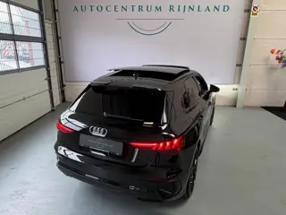 Foto 20 van Audi A3 Sportback 40 TFSI e S-Line, Pano, Camera, carplay, Stoelverwarming, Elektrische achterklep,